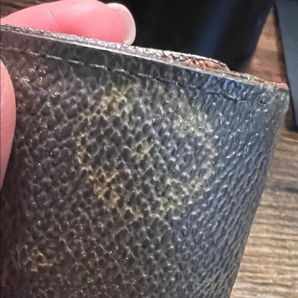 100% Authentic LV Monogram Canvas Small Key & Card Holder - Picture 4 of 12